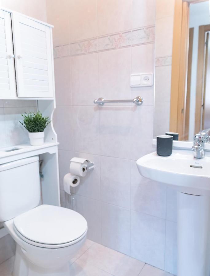Adaptado Y Comodo Apartamento En Iturrama Pamplona Exteriér fotografie